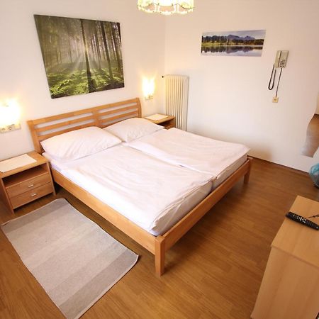 Cprooms24 Miesenbach  Eksteriør billede